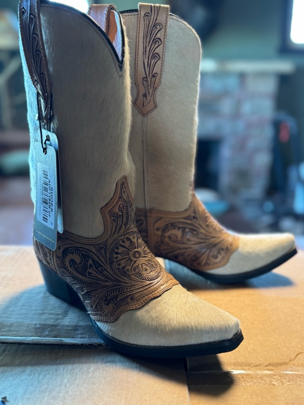 American Darling Authentic Cowhide Boots - Picture 4 of 5